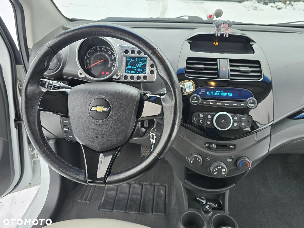 Chevrolet Spark 1.0 LS+ Design - 14