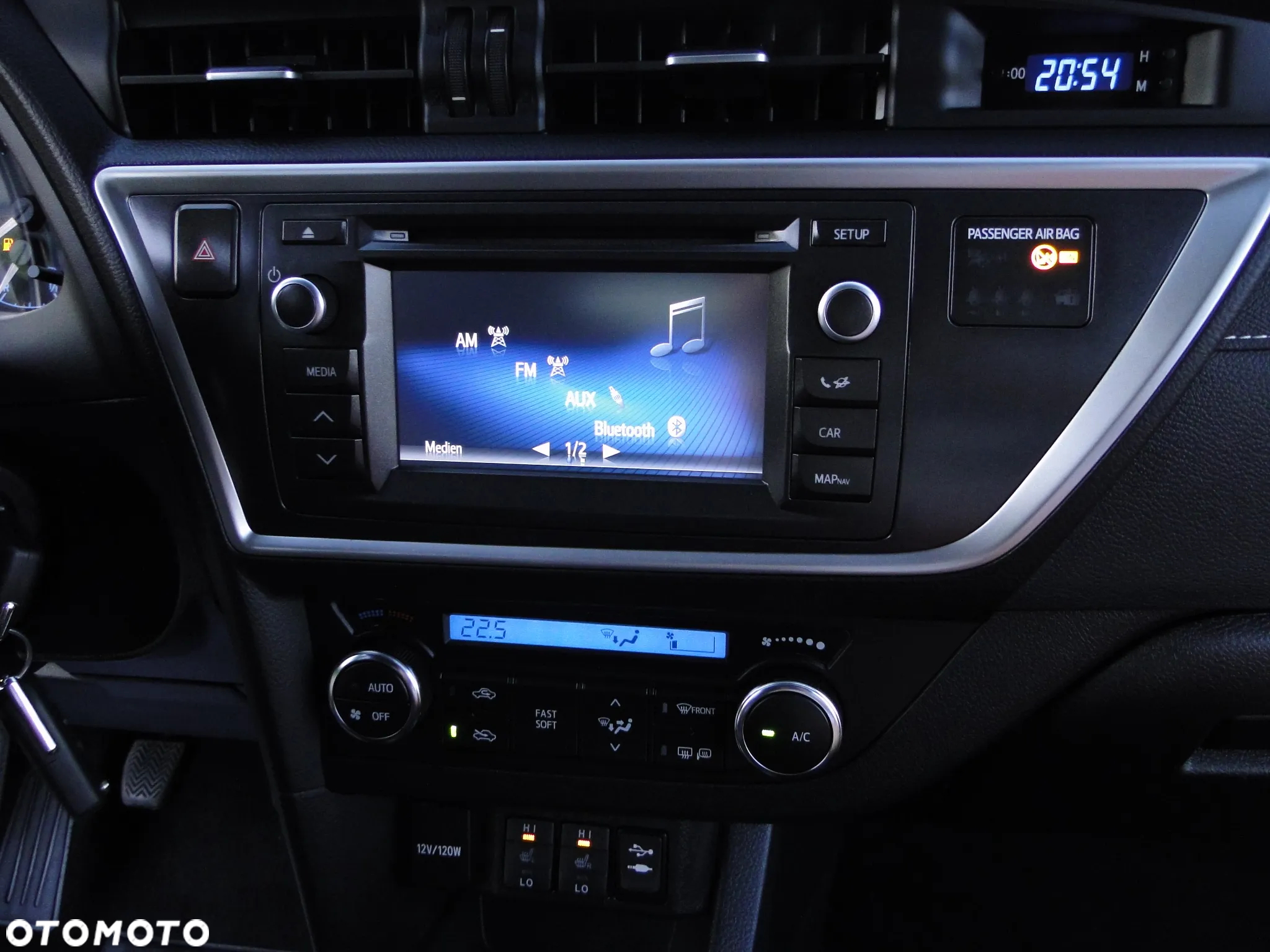 Toyota Auris - 26