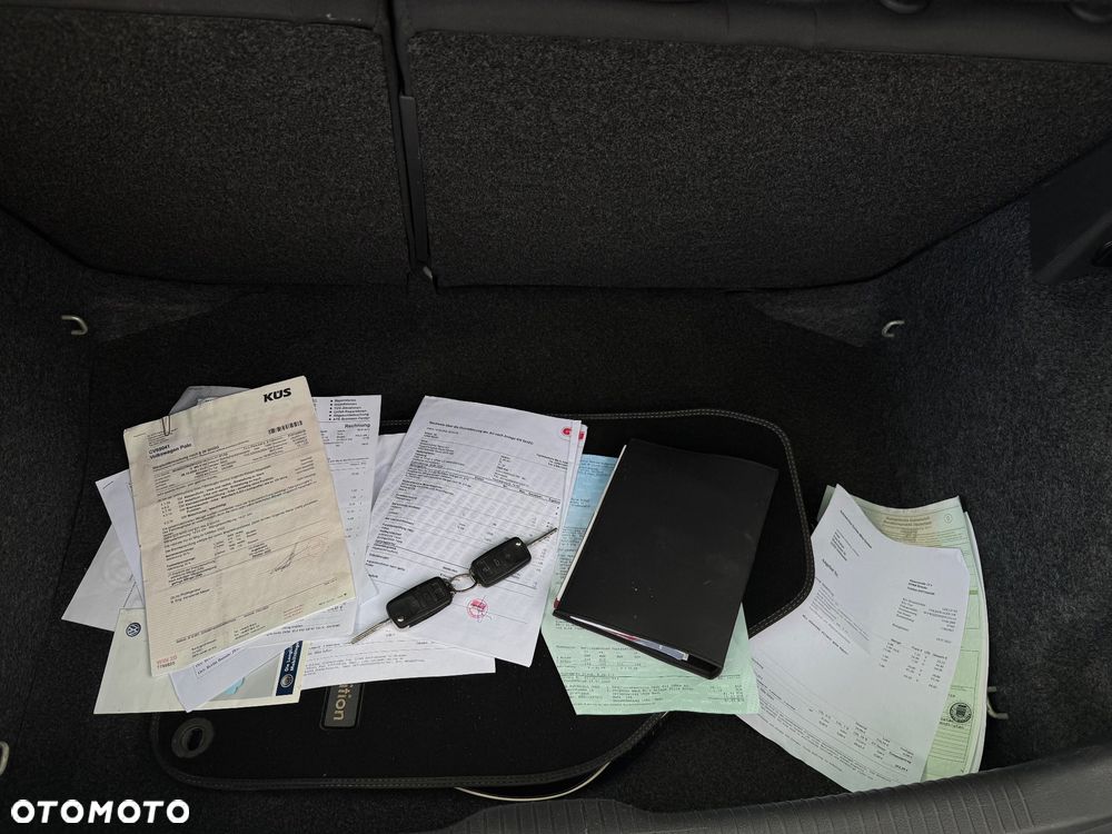 Volkswagen Polo - 28