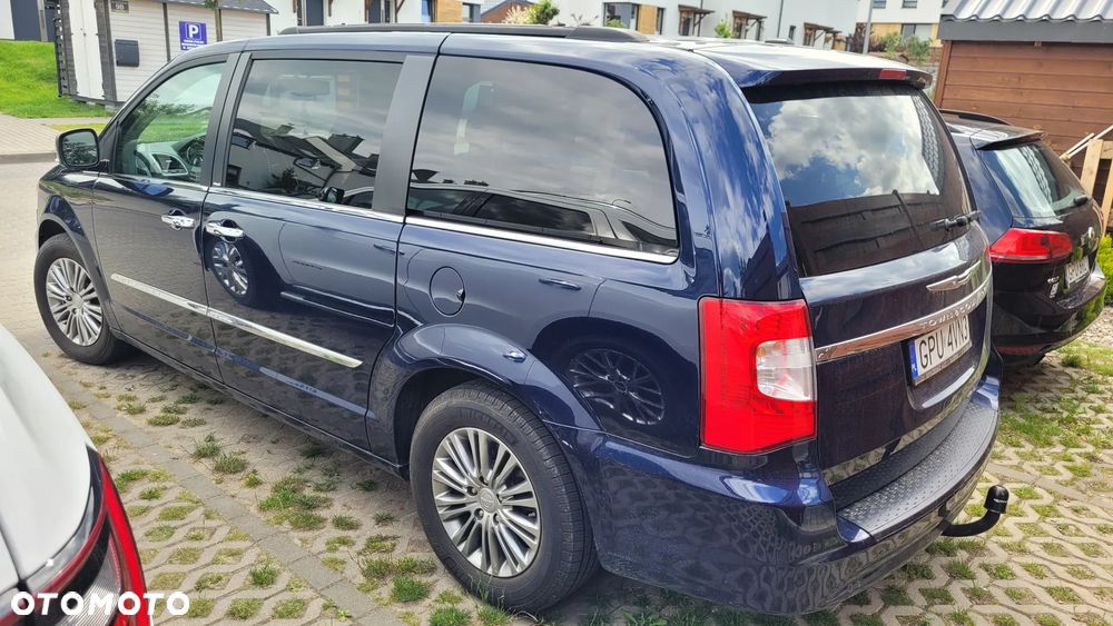 Chrysler Town & Country 3.6 Touring - 7