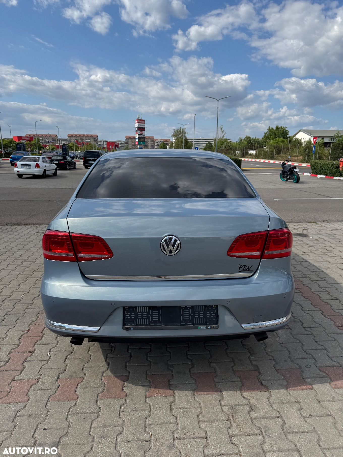 Volkswagen Passat 2.0 TDI BlueMotion Tehnology 4Motion Highline DSG - 4