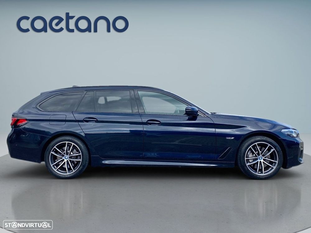 BMW 530 e Pack Desportivo M - 22