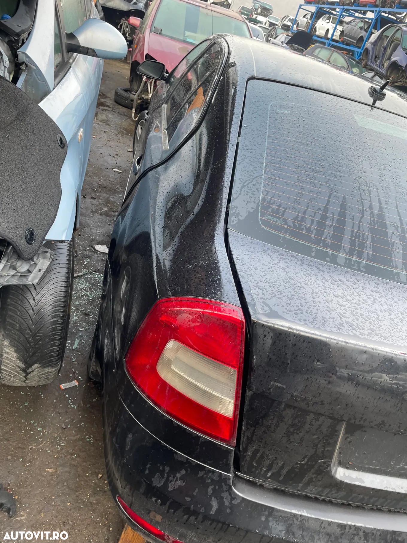 Dezmembram Skoda Octavia 2 FL 1.6 FSI BLF - 2