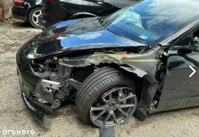 Tesla Model 3 Langstreckenbatterie Allradantrieb Dual Motor - 6