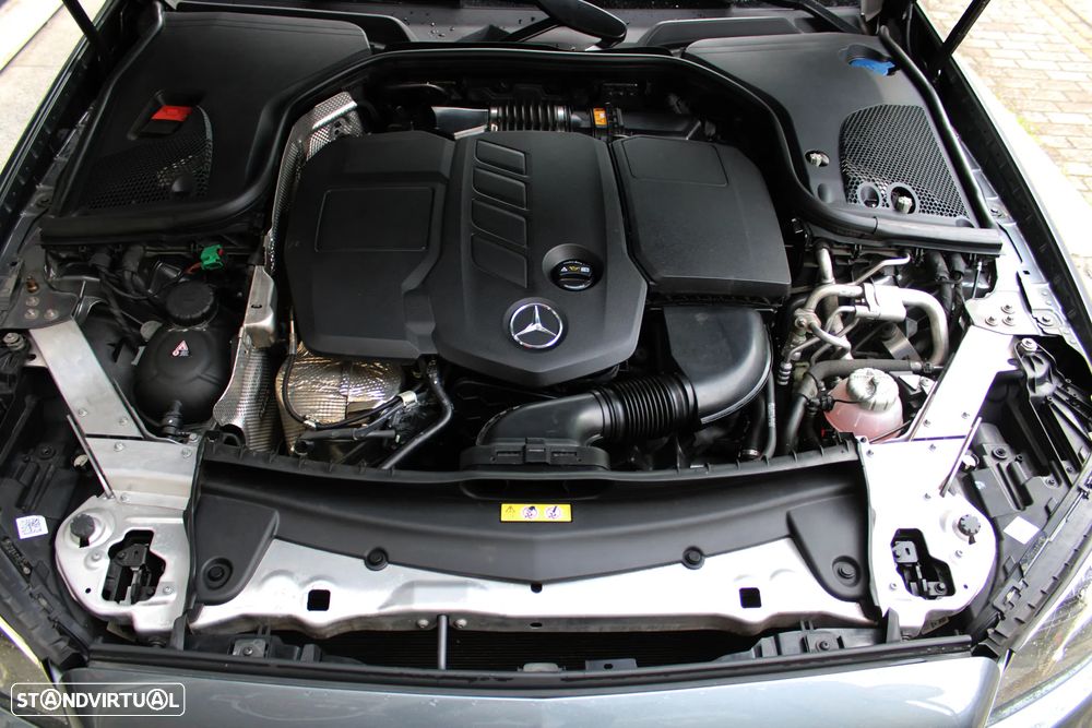 Mercedes-Benz E 300 de Exclusive Line - 52