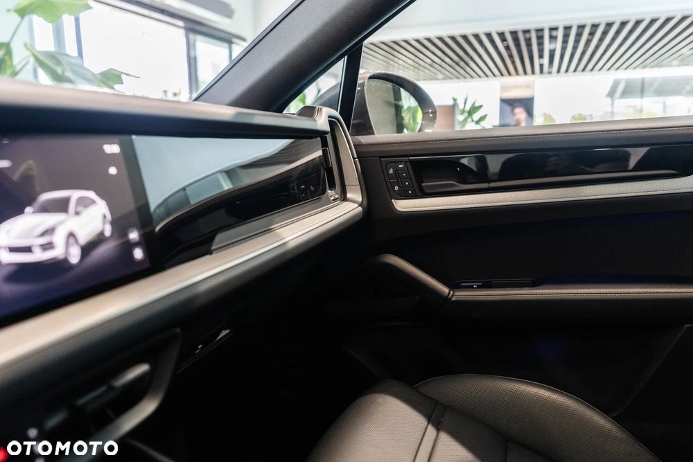 Porsche Cayenne E-Hybrid PHEV - 20