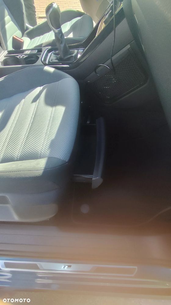 Volkswagen Touran 1.5 TSI EVO Highline - 15