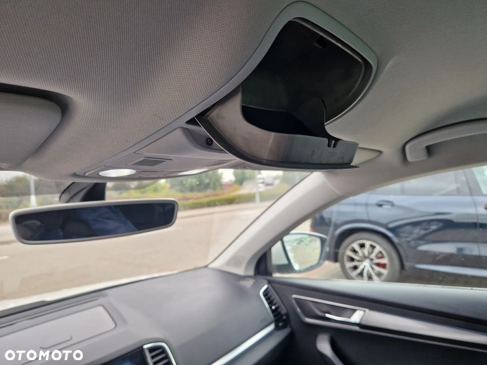 Skoda Karoq 1.5 TSI ACT 4x2 Style DSG - 22