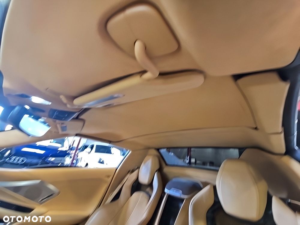 Chevrolet Corvette ver-stingray-3lt-6-2-v8-automatik - 11