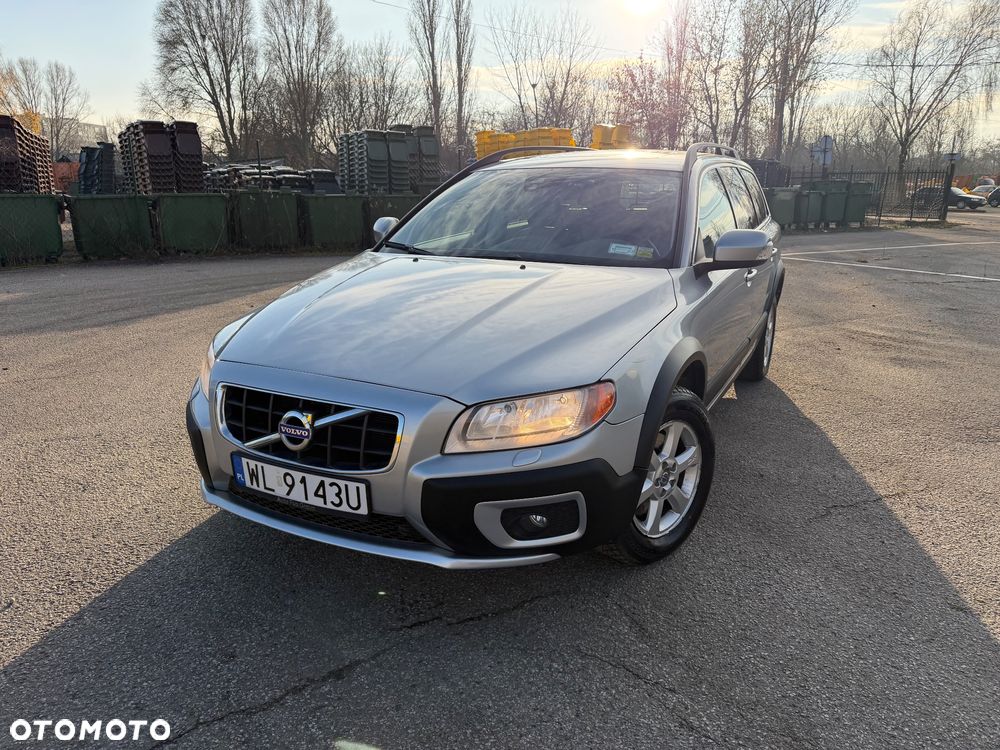 Volvo XC 70 3.2 AWD Momentum - 3