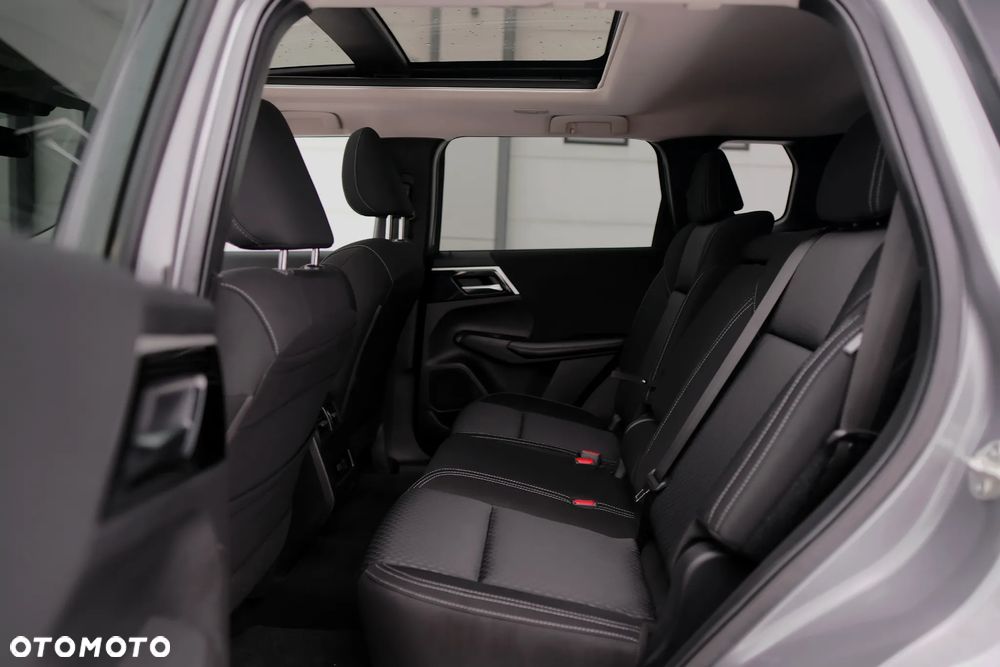 Mitsubishi Outlander - 19