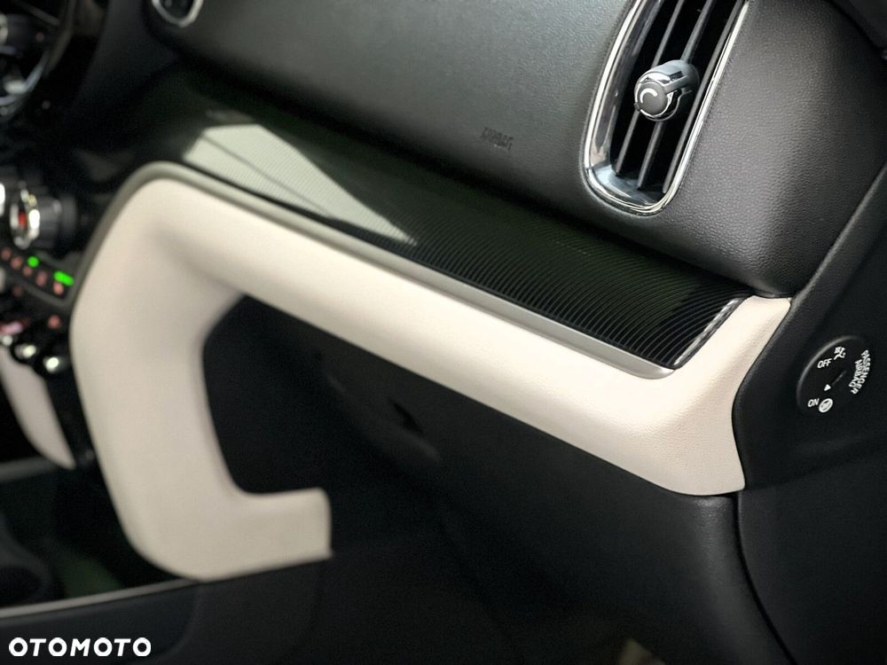 MINI Countryman - 26