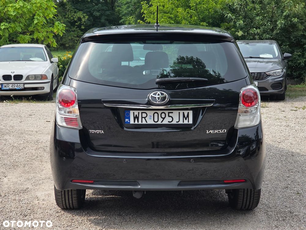 Toyota Verso 1.8 Premium - 20