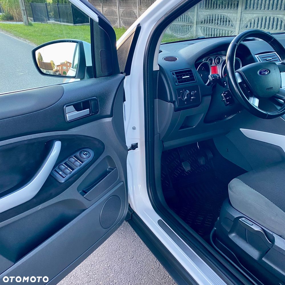 Ford Kuga 2.0 TDCi 2x4 Champions Edition - 12