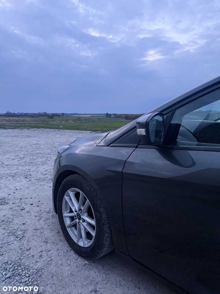 Ford Focus - 12