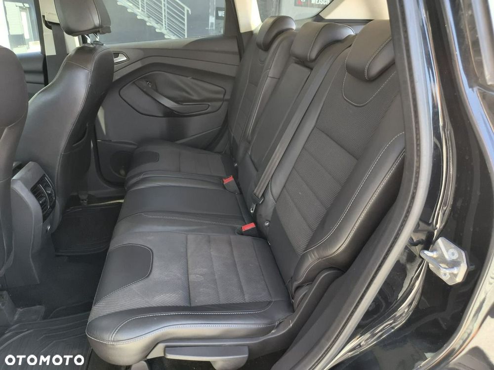Ford Kuga - 17