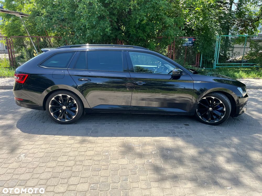 Skoda Superb 2.0 TDI 4x4 DSG Sportline - 4