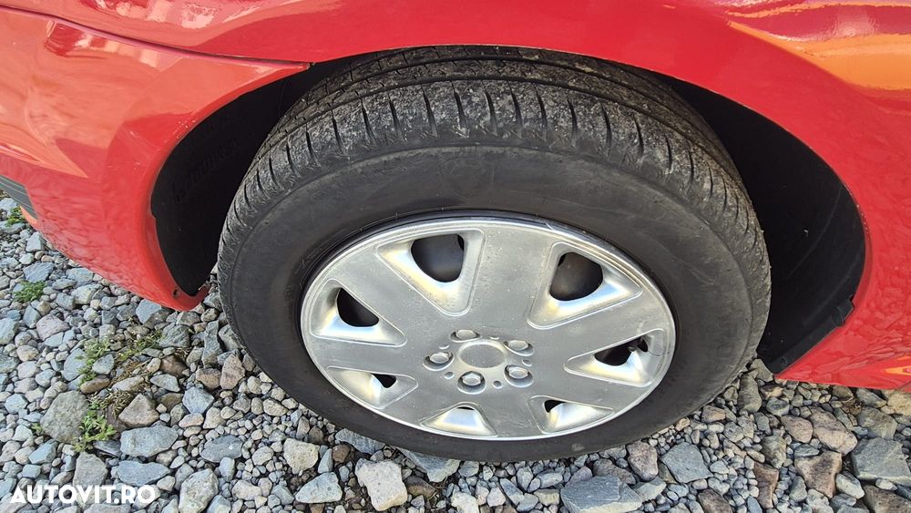 Dacia Logan 1.5 dCi Laureate - 17