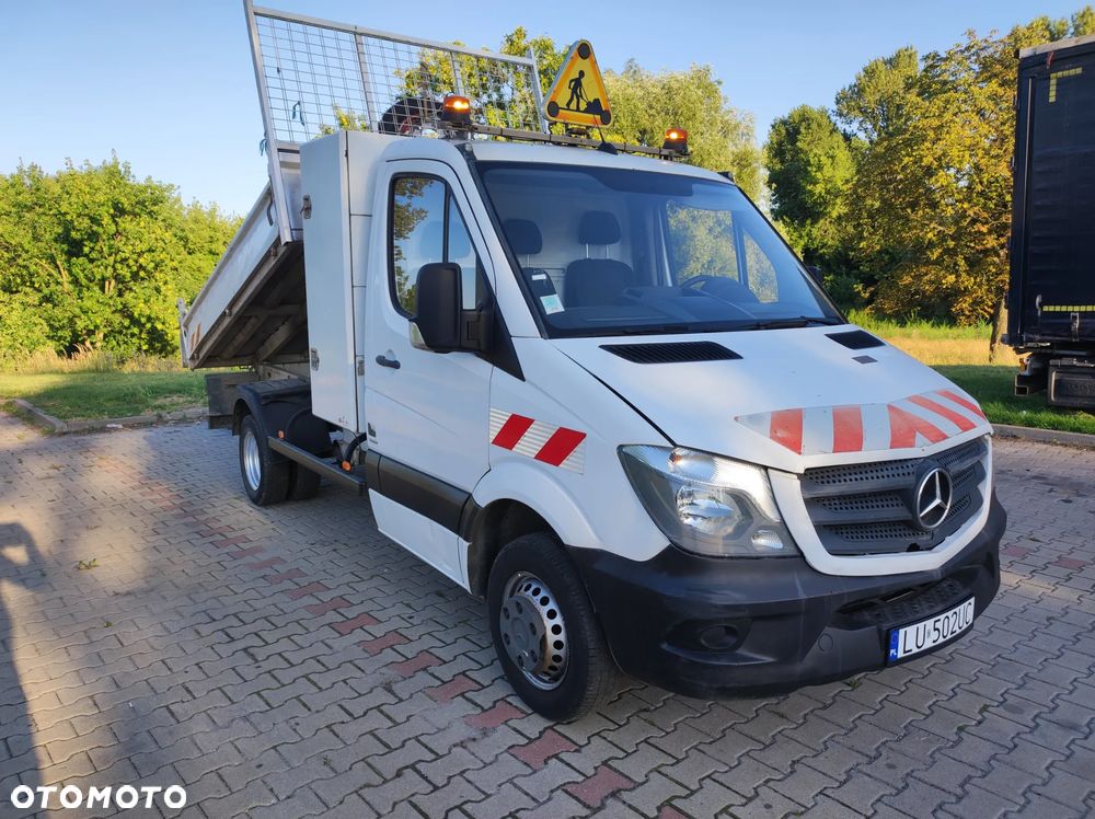 Mercedes-Benz Sprinter - 2