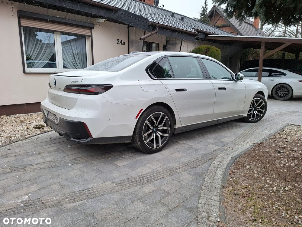 BMW Seria 7 - 7