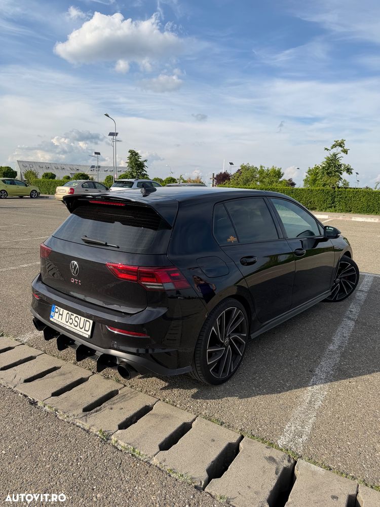 Volkswagen Golf 2.0 TSI DSG GTI Performance - 5