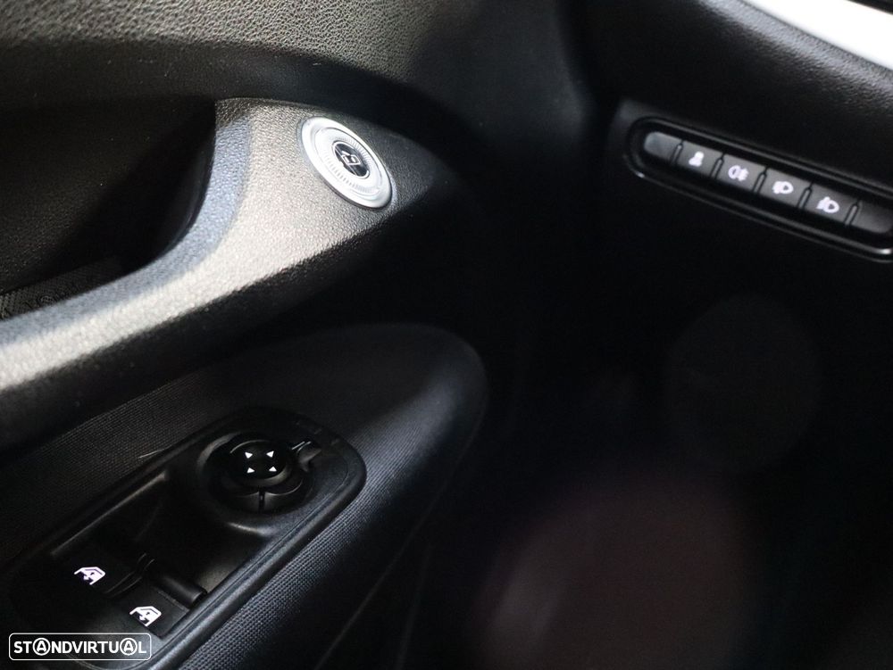 Fiat 500e Action - 17