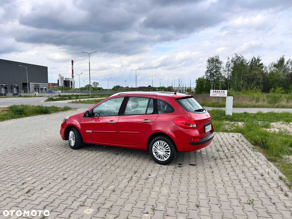 Renault Clio - 5