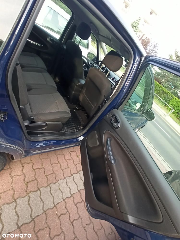 Ford S-Max 2.0 TDCi DPF Business Edition - 14