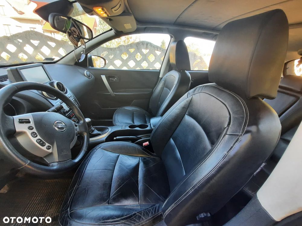 Nissan Qashqai 2.0 dCi Tekna - 9