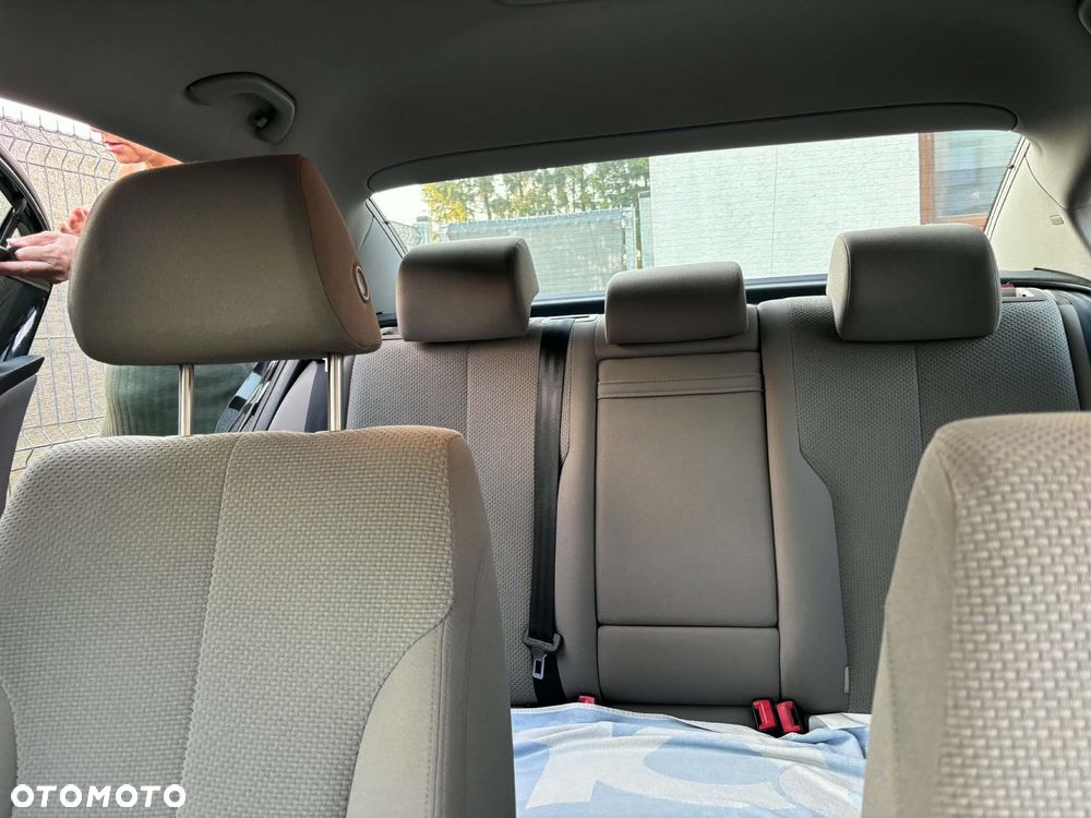 Volkswagen Passat 1.4 TSI Comfortline - 8