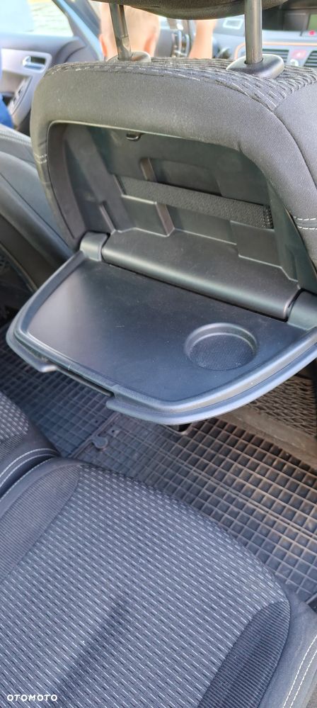 Citroën C4 Picasso 1.8i Impress - 11