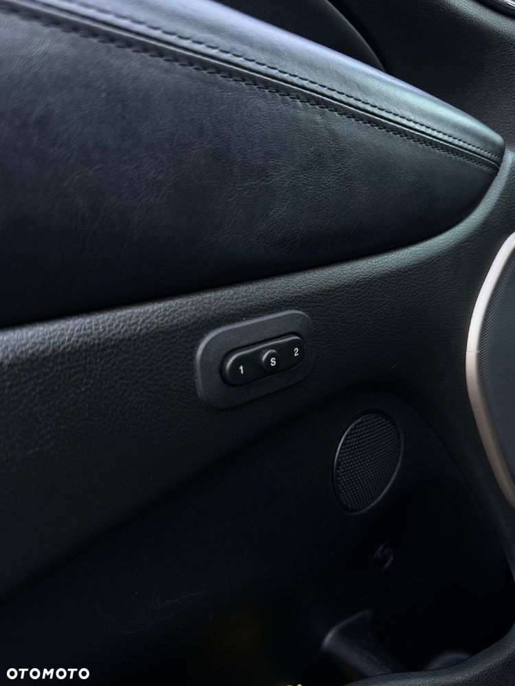 Jeep Grand Cherokee 3.6 V6 Summit - 28