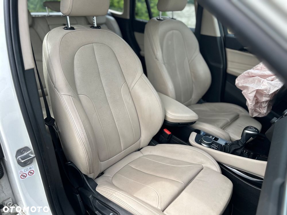 BMW X1 xDrive25d xLine - 22
