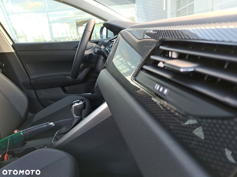 Volkswagen Taigo - 21