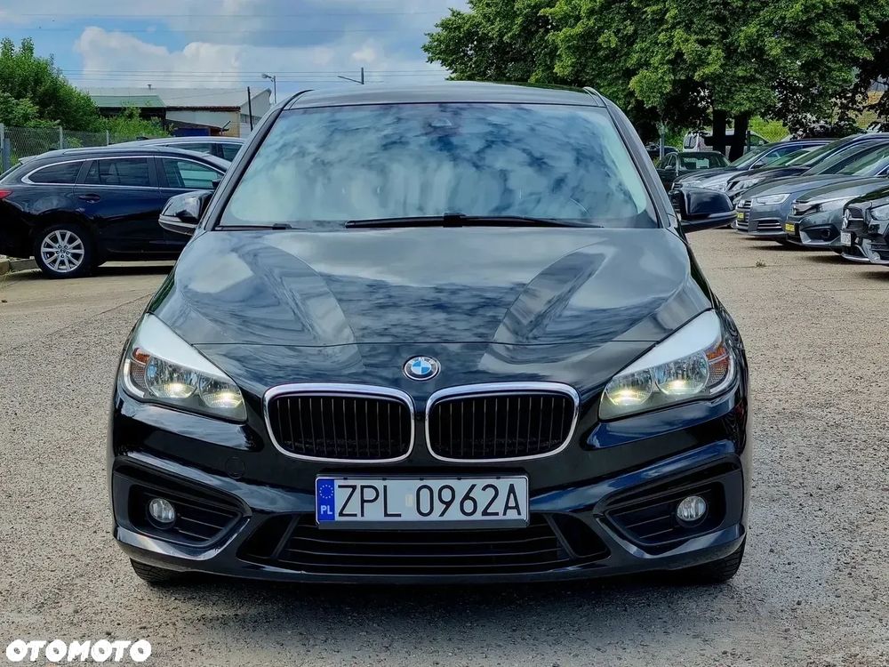 BMW Seria 2 220d Active Tourer - 2