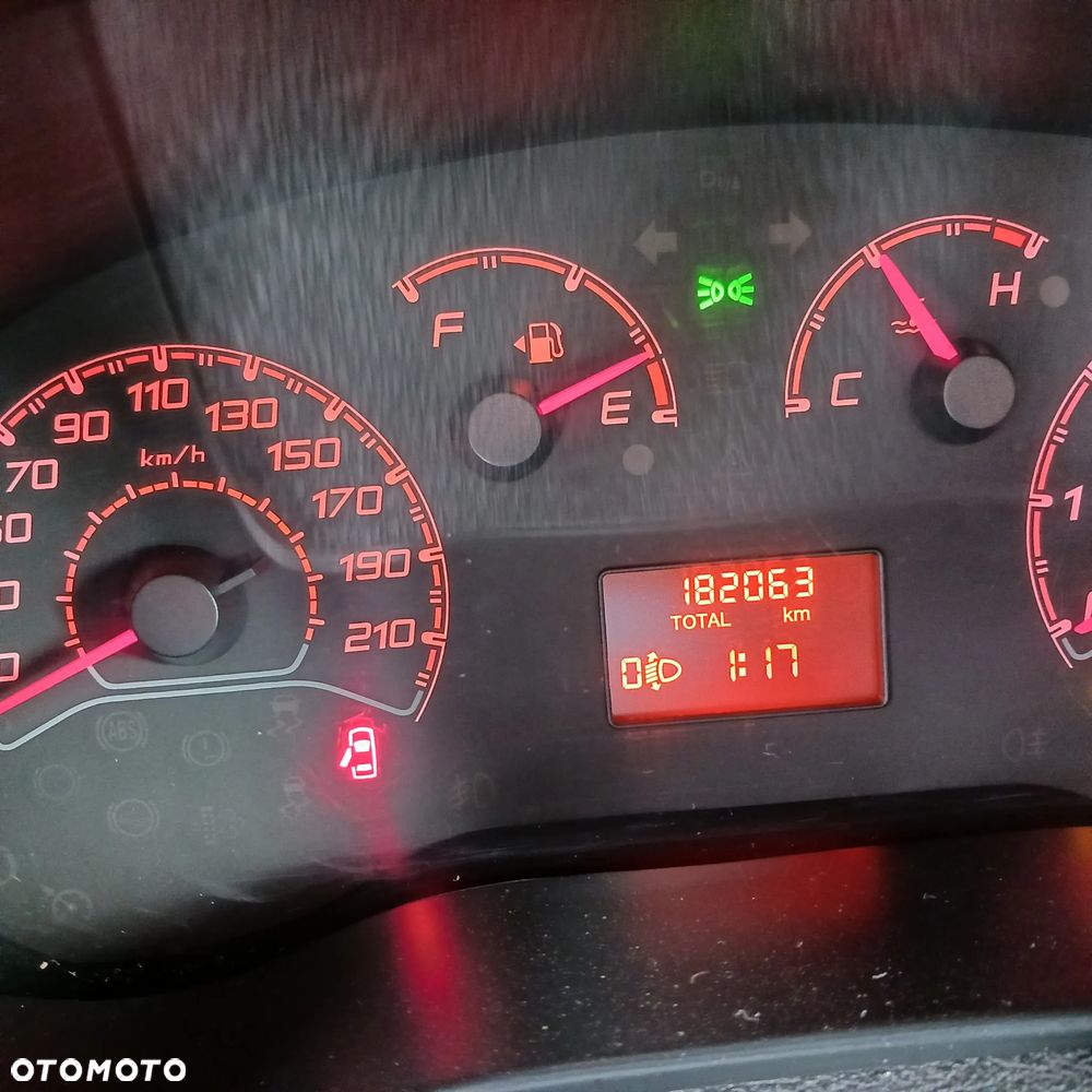 Fiat Doblo - 11