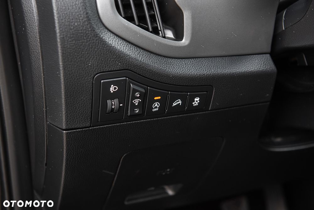 Kia Sportage 1.6 GDI Business Line L 2WD - 17