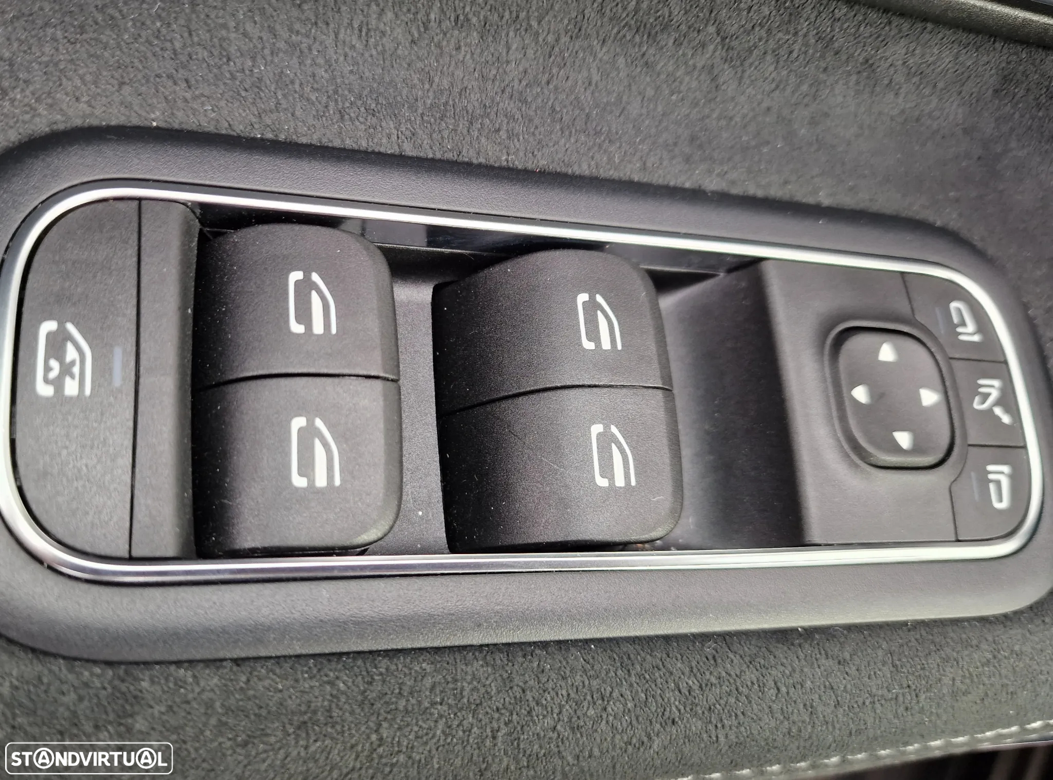 Mercedes-Benz CLA 250 e Shooting Brake AMG Line - 27