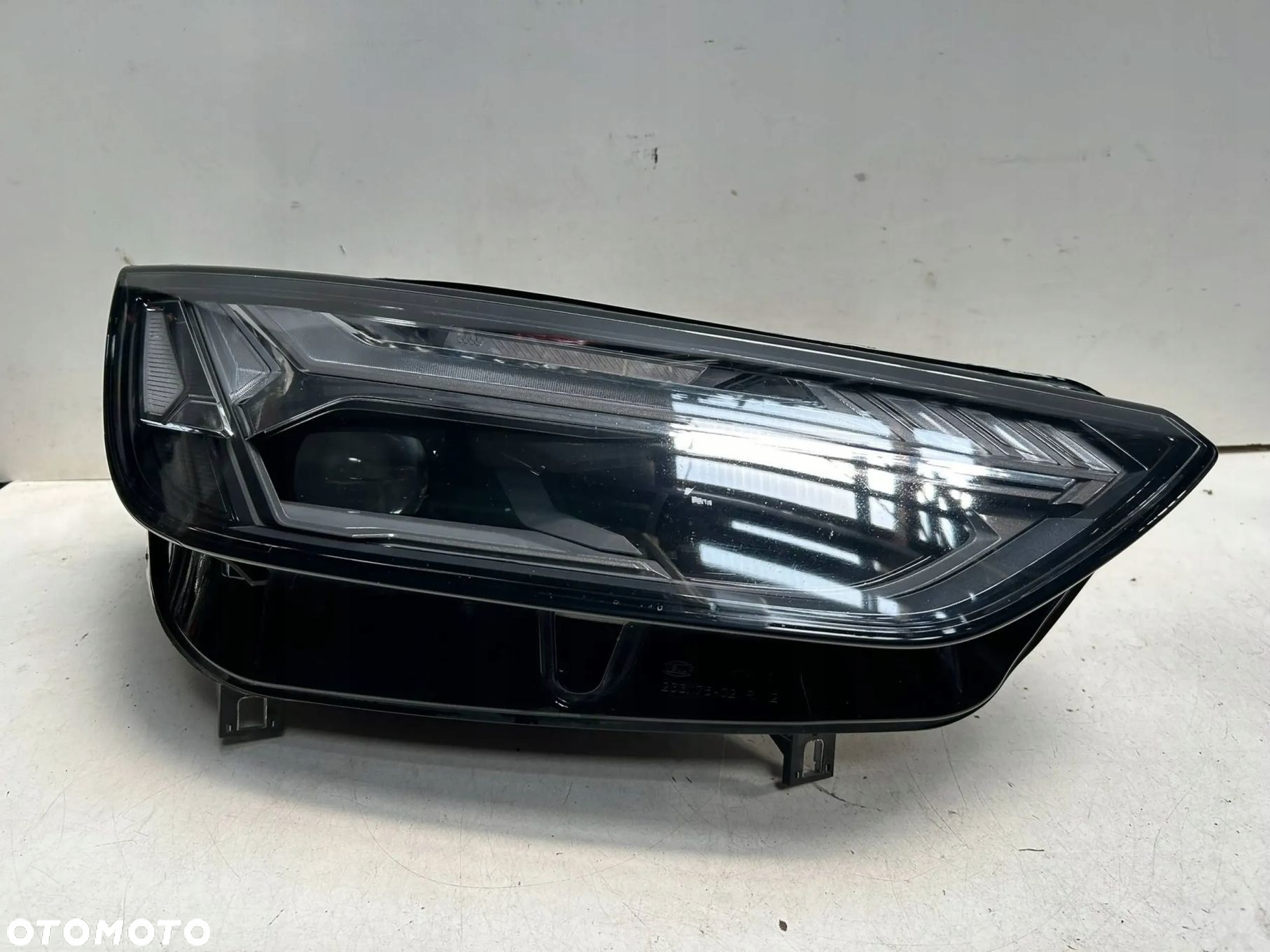 Reflektor przód prawy Audi Q5 SQ5 2021 - 4