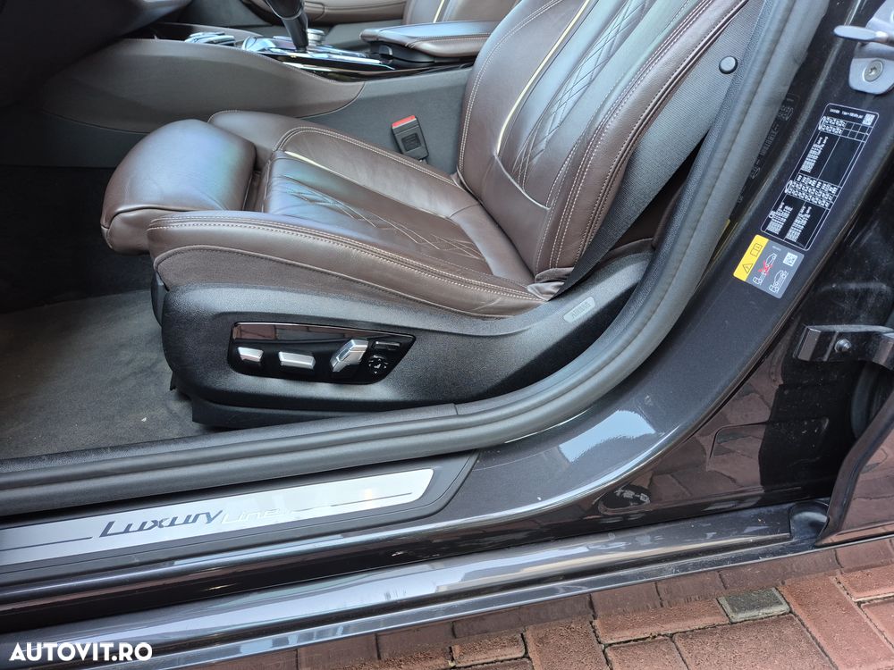 BMW 5 Series 2020 — imagine 9