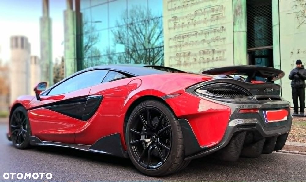 McLaren 570S Coupe - 11