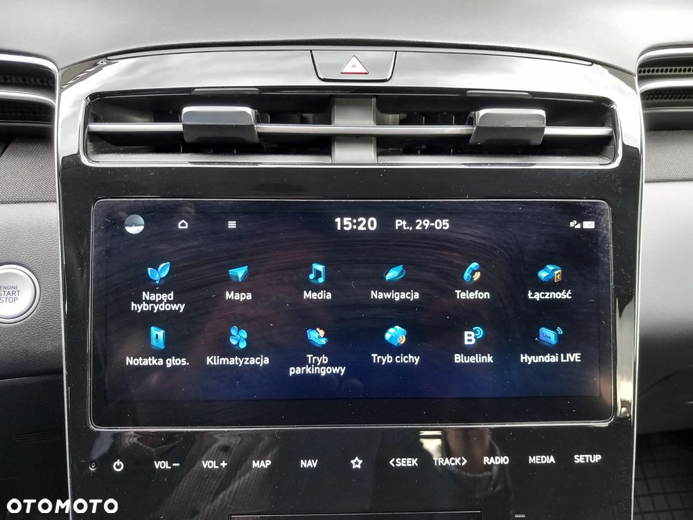 Hyundai Tucson 1.6 T-GDi HEV Executive 2WD - 33