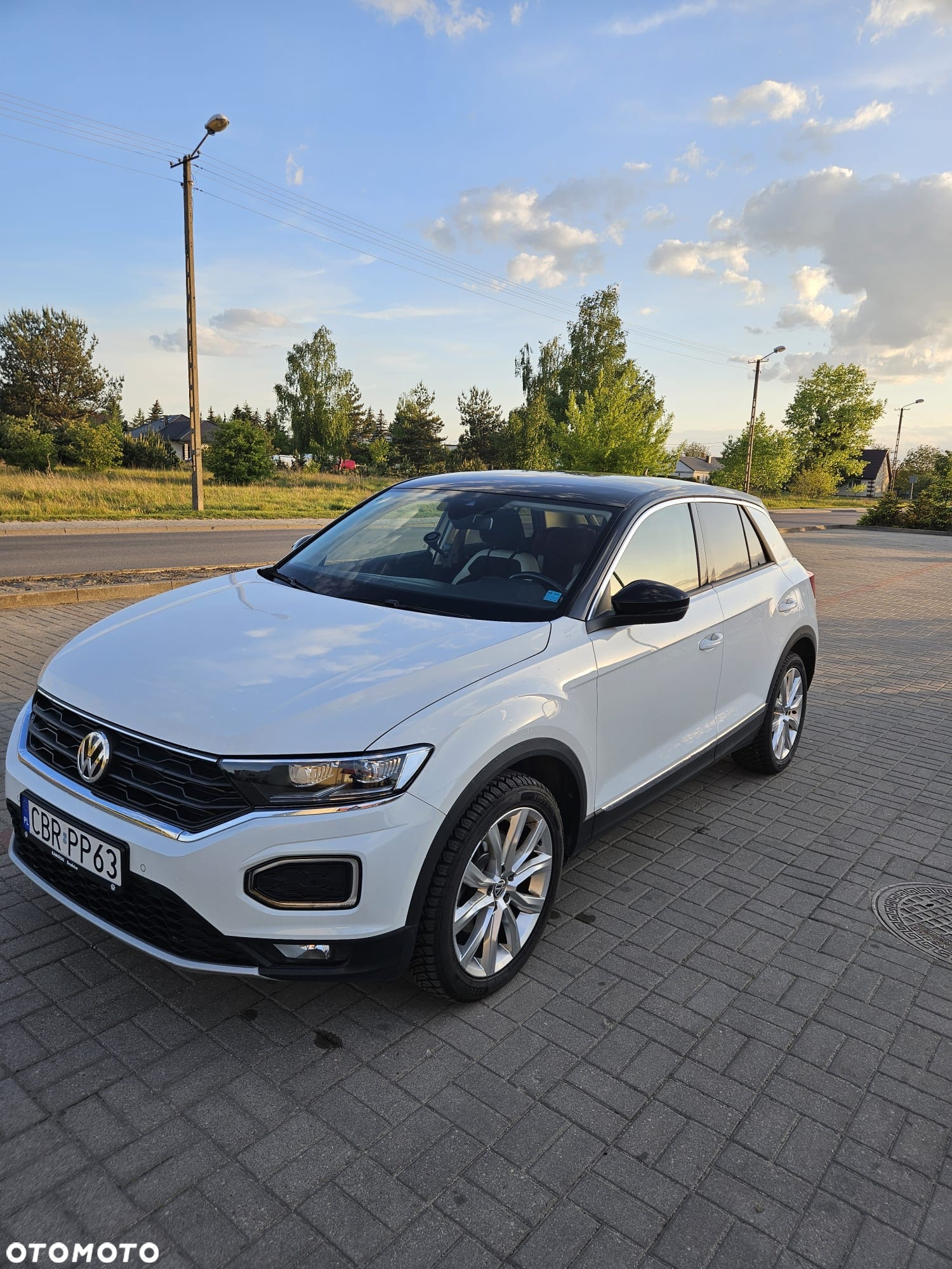 Volkswagen T-Roc 2.0 TDI SCR 4MOTION DSG ACTIVE - 2