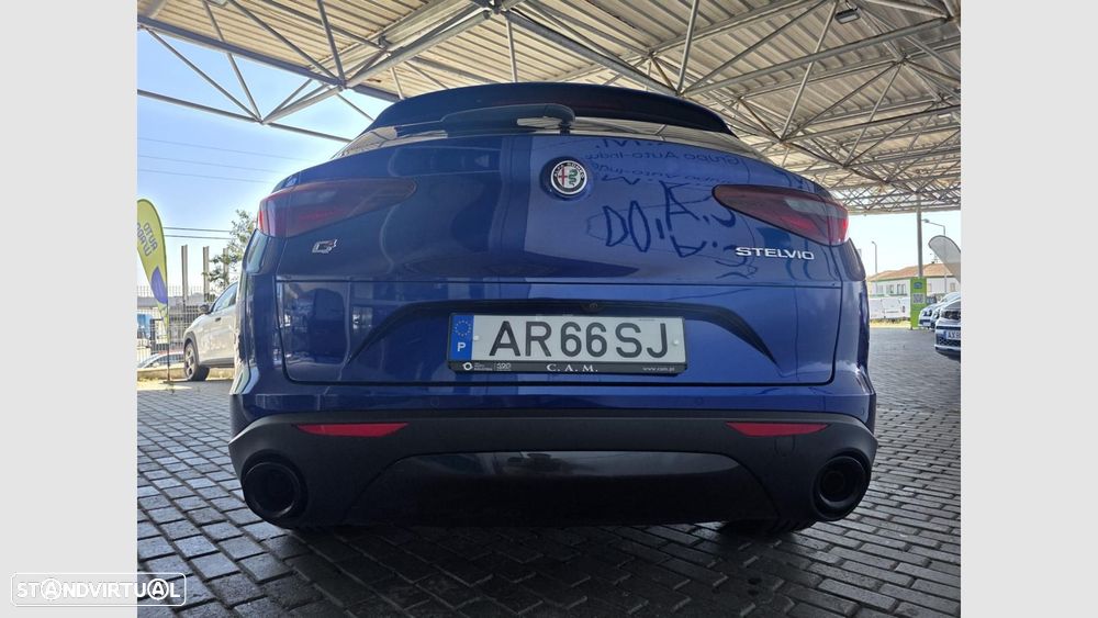 Alfa Romeo Stelvio 2.2 D Sprint Q4 AT8 - 8