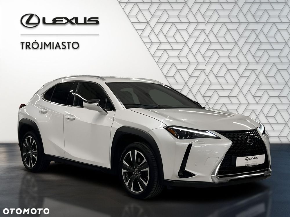 Lexus UX - 3