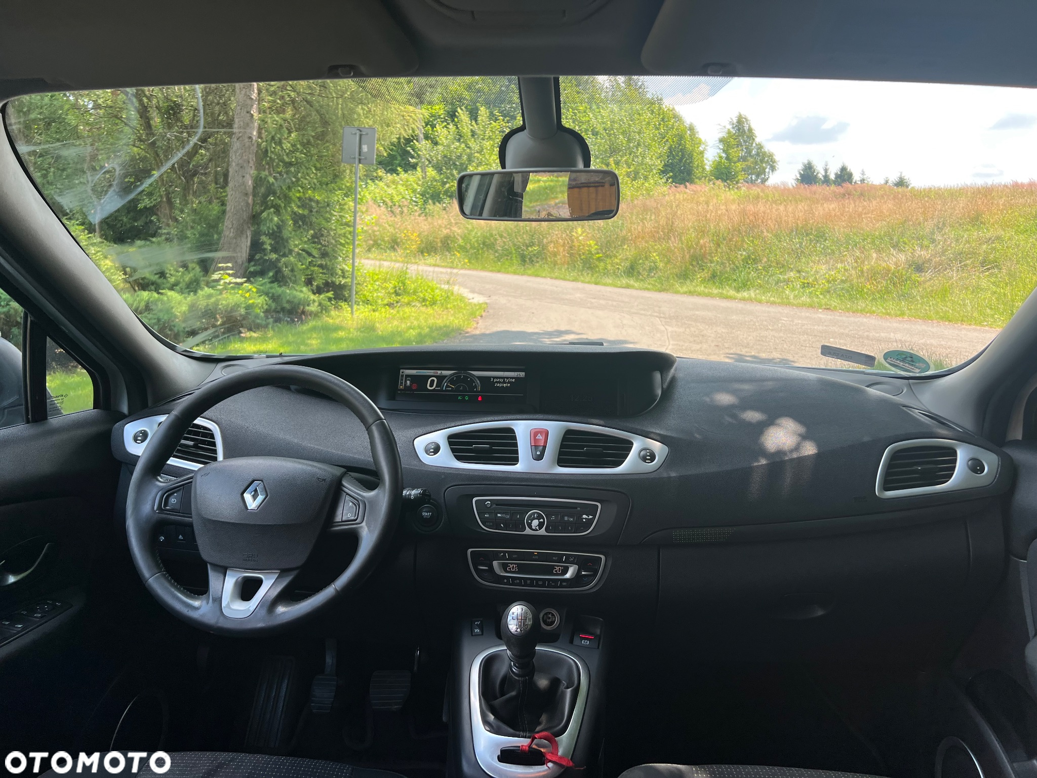 Renault Grand Scenic 1.9 dCi FAP Privilege - 7