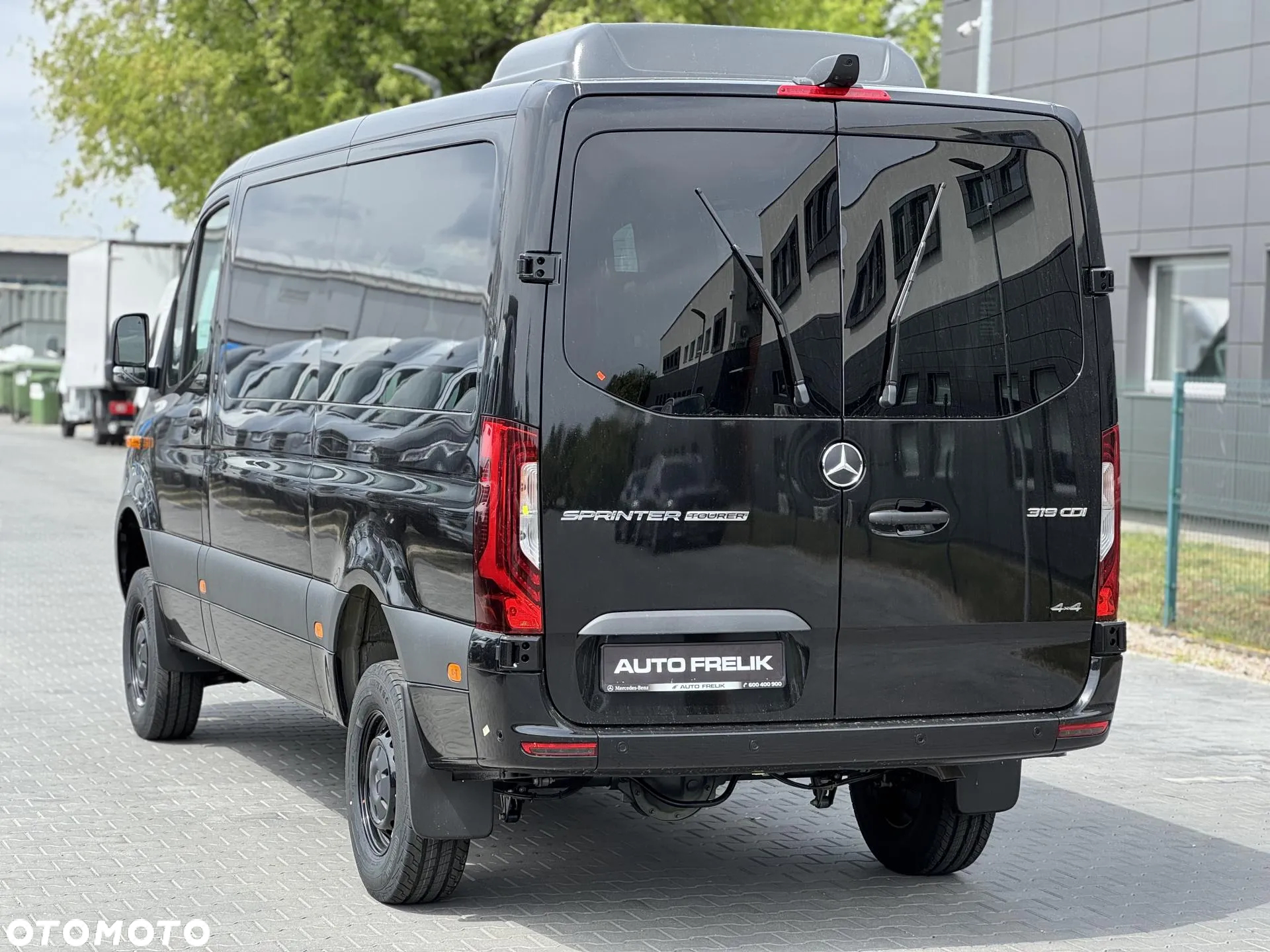 Mercedes-Benz Sprinter 319 CDI Standard SELECT AWD 9G-Tronic 907.233 - 5