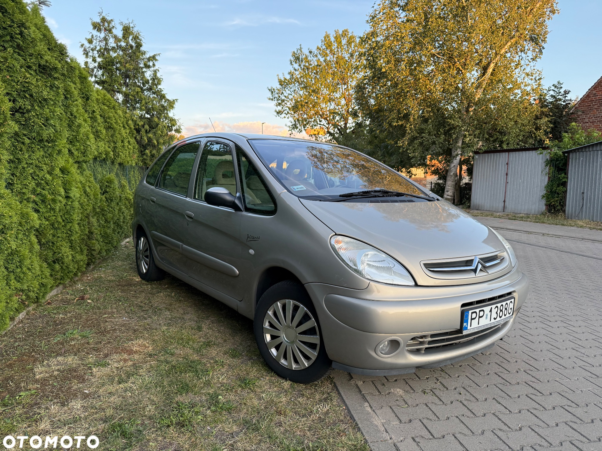 Citroën Xsara Picasso 1.8i SX Plus Top-Edition - 2