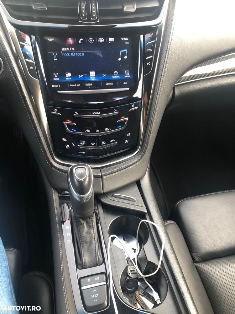 Cadillac CTS - 13