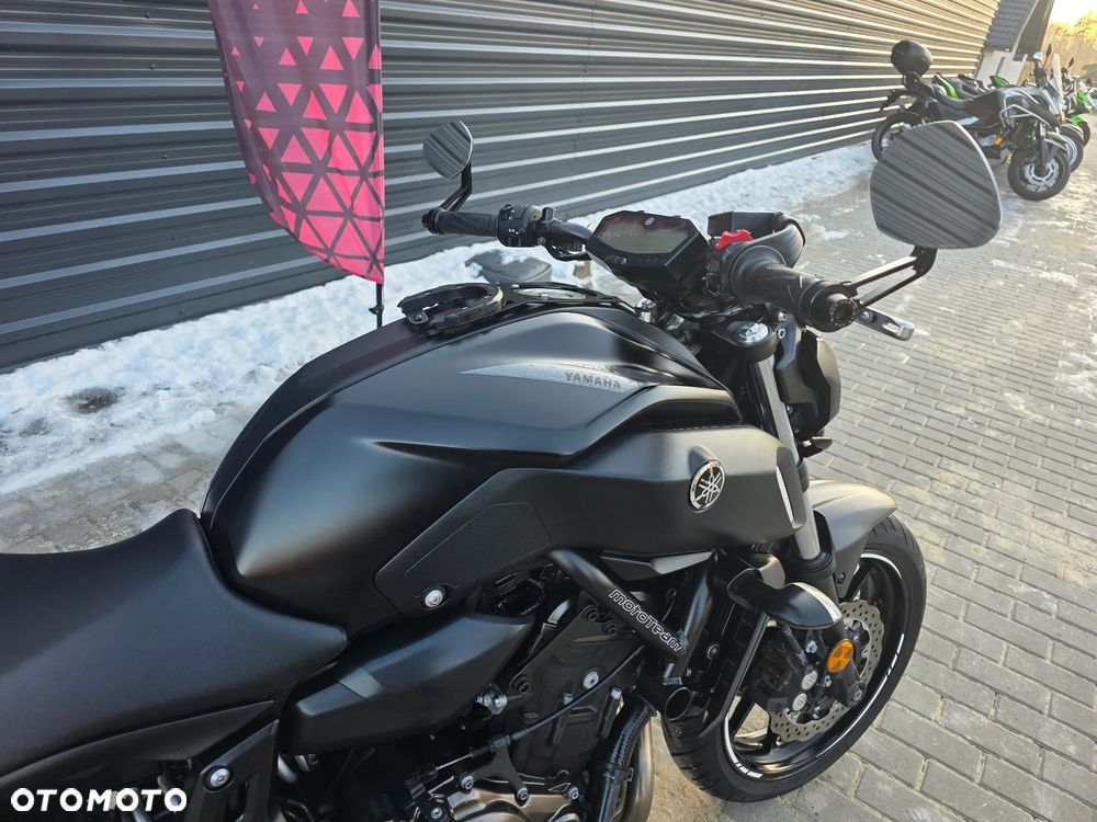 Yamaha MT - 10